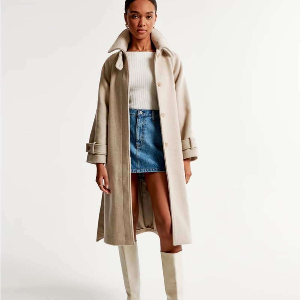 Abercrombie coat — perfect condition never worn